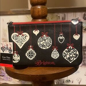 Brighton Holiday Pouch